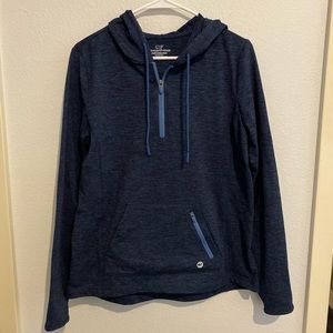 Women’s Vineyard Vines performance hoodie